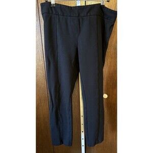 HILARY RADLEY L Black Pull On Ankle Pants Tummy Control 28” Inseam D5427-I6265